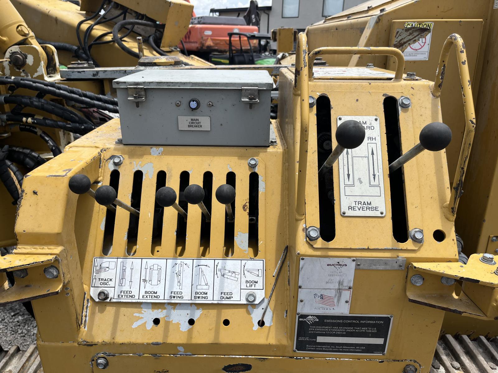./imagenes/INVOICE/2019/18195/CATERPILLAR MD5125 (11).JPG